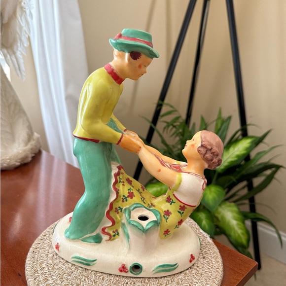 Vintage 1930s 1940s Dancing  Ceramic Figurine - Picture 4 of 4